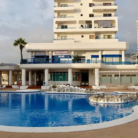 Feriehus Pleasantly Studio With A Sea View And Pool, Paraiso Del Sur 611 *